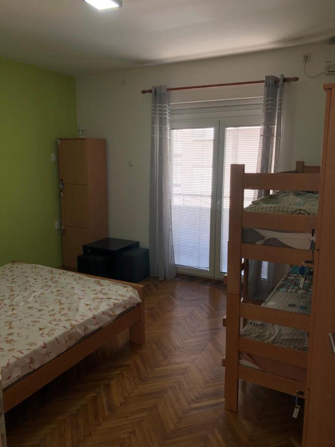 Skopje Downtown Hostel Экстерьер фото